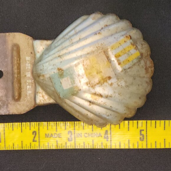 Old Vintage License Plate Topper Shell Oil Gas Car Auto Emblem Badge Hot Rat Rod - Picture 7 of 8